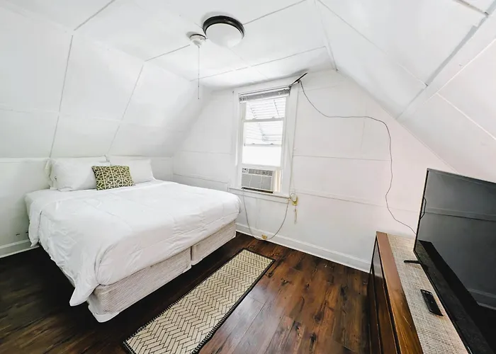 The Avondale Attic *